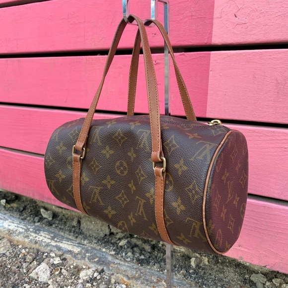 Small Louis Vuitton Papillion bag 26 - Picture 4 of 7